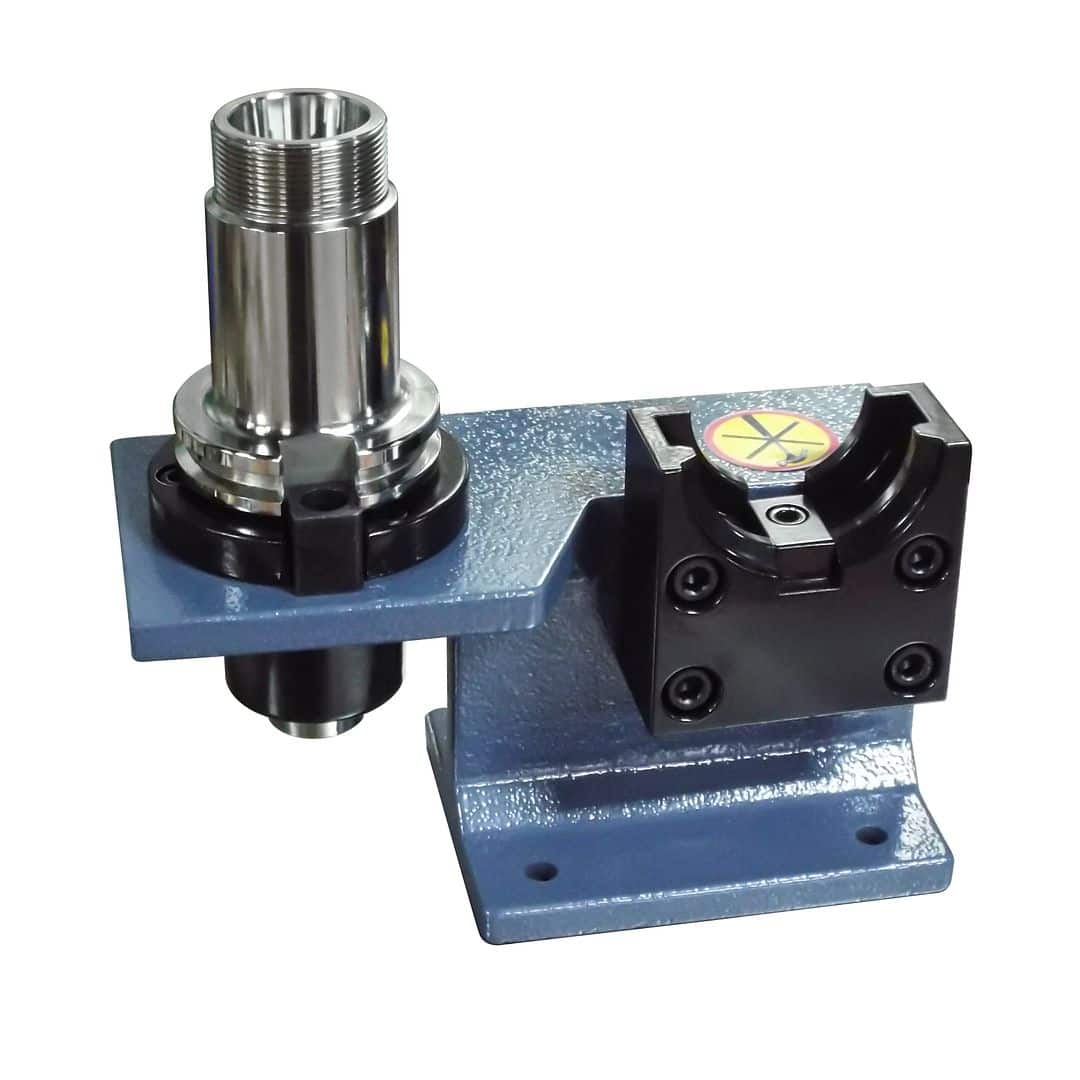 High-precision industrial optical comparator with metal stand and adjustable focusing mechanism, ideal for quality control and measurement inspection in manufacturing settings.