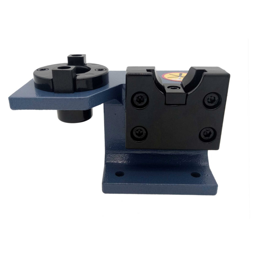 Heavy-duty CNC tightening fixture for industrial machining with precise dimensions for CAT/BT 40 tools. Ideal for manufacturing and assembly automation.